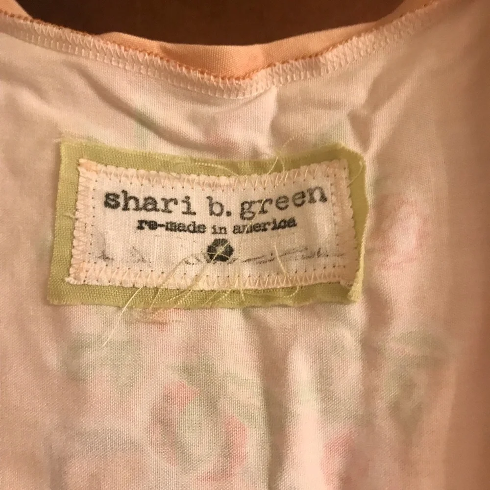 Shari B. Green floral duster Handmade/upcycled - Picture 6 of 12